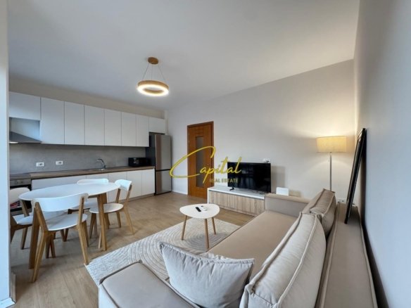APARTAMENT ME QERA 1+1 RRUGA E KAVAJES 70.000 LEKE