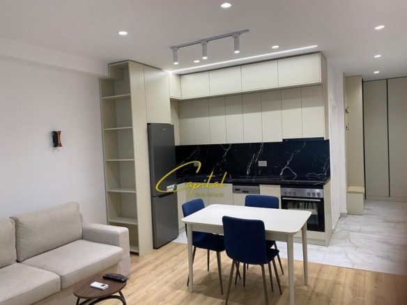 APARTAMENT ME QERA 1+1 ASTIR 600 EURO