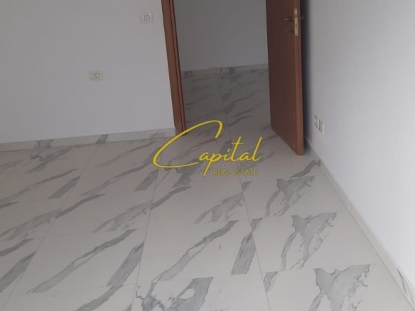ZYRE ME QERA 119 M2 KOMBINAT 400 EURO
