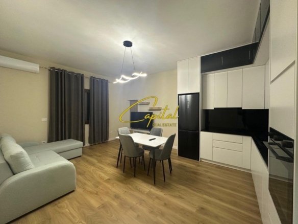 APARTAMENT ME QERA 2+1 SAUK 500 EURO