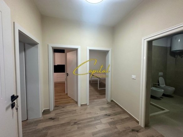 APARTAMENT ME QERA 2+1 SAUK 500 EURO