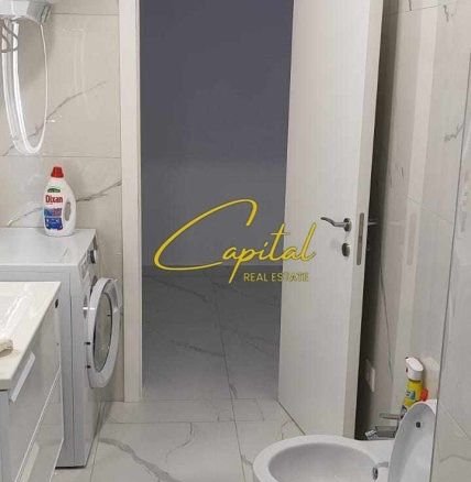 APARTAMENT ME QERA 2+1 ISH PARKU 530 EURO