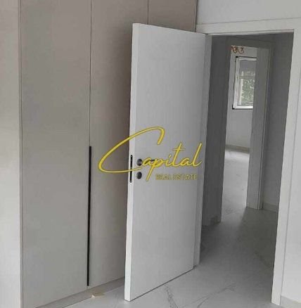 APARTAMENT ME QERA 2+1 ISH PARKU 530 EURO