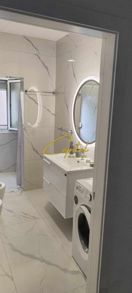WhatsApp Image 2025-12-17 at 11.08.11 AM APARTAMENT ME QERA 2+1 ISH PARKU 530 EURO