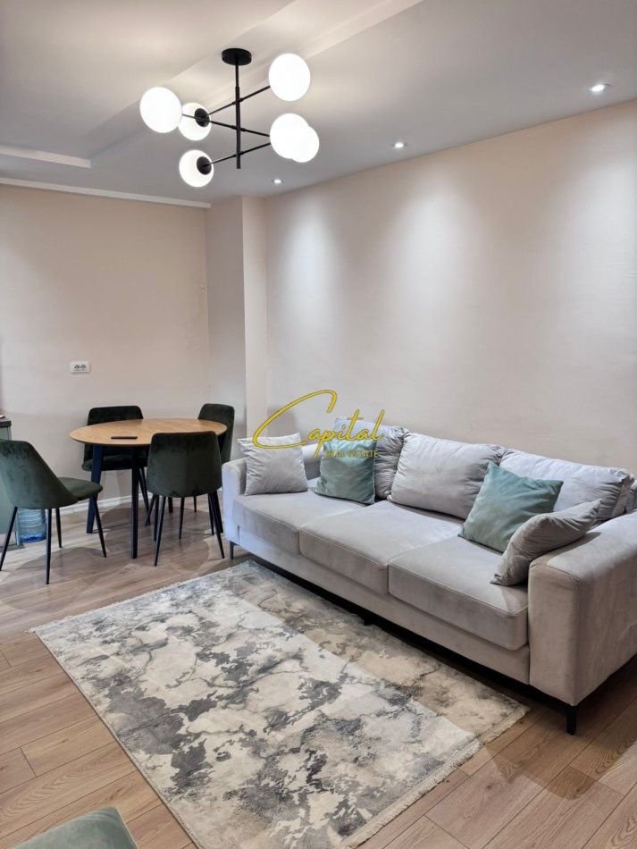 WhatsApp Image 2025-12-17 at 11.57.03 AM SHITET APARTAMENT 1+1 SPITALI AMERIKAN 3 152.000 EURO