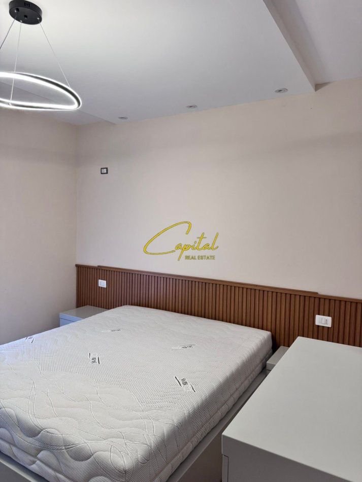 WhatsApp Image 2025-12-17 at 11.57.04 AM (1) SHITET APARTAMENT 1+1 SPITALI AMERIKAN 3 152.000 EURO