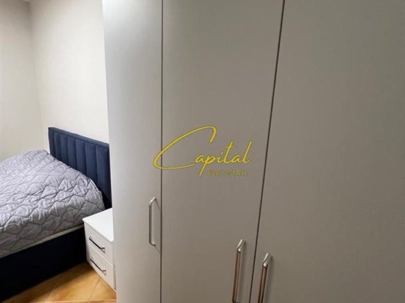 APARTAMENT ME QERA 1+1 ISH BLLOKU 65.000 LEKE