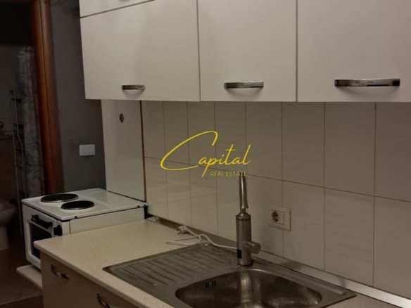 APARTAMENT GARSONIERE ME QERA 35 M2 MYSLYM SHYRI 500 EURO
