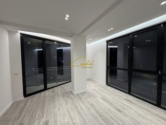 ZYRE ME QERA 104 M2 REZIDENCA GOLDEN TOWER 1.100 EURO