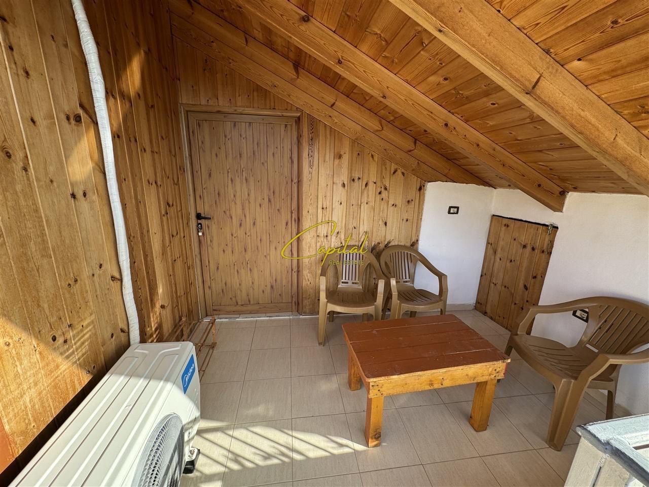 SHITET VILE PRIVATE 670 M2 BERAT 450.000 EURO