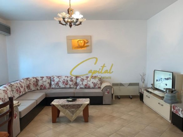 SHITET APARTAMENT 1+1 ISH STACIONI TRENIT 165.000 EURO
