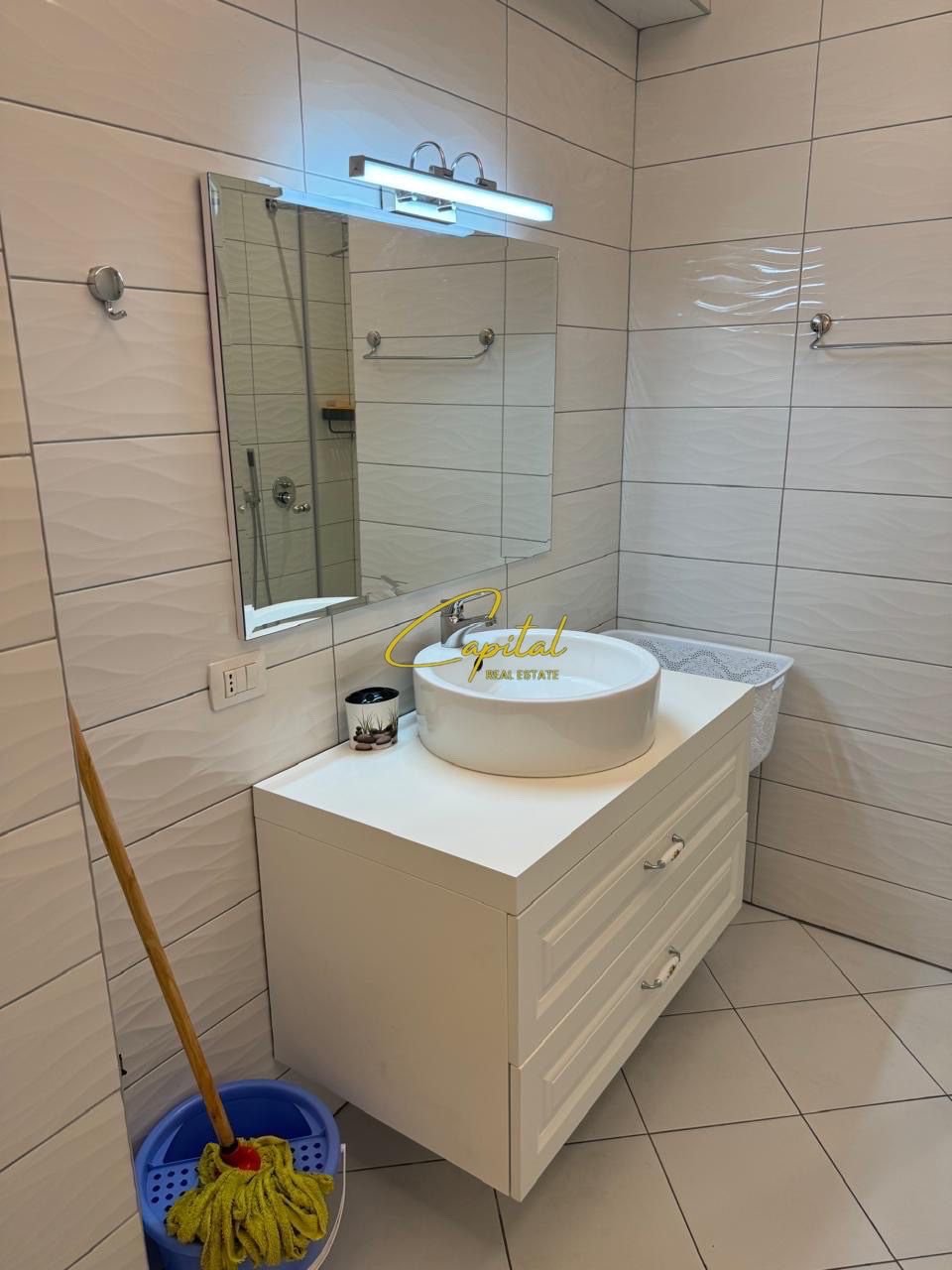 APARTAMENT ME QERA 2+1 KOMPLEKSI GOLDEN PARK 3 60.000 LEKE