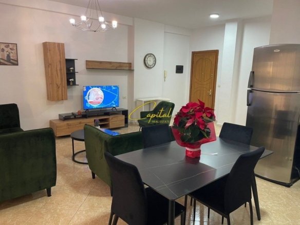 APARTAMENT ME QERA 2+1 KOMUNA E PARISIT 750 EURO