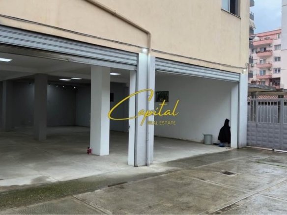 AMBIENT BIZNESI ME QERA 200 M2 FRESKU 100.000 LEKE