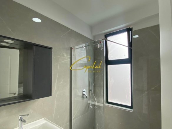 APARTAMENT ME QERA 1+1 21 DHJETORI 55.000 LEKE