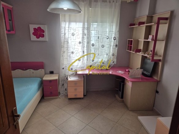 APARTAMENT ME QERA 2+1 SELVIA 700 EURO