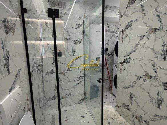 APARTAMENT ME QERA 1+1 SHKOLLA E BASHKUAR 50.000 LEKE