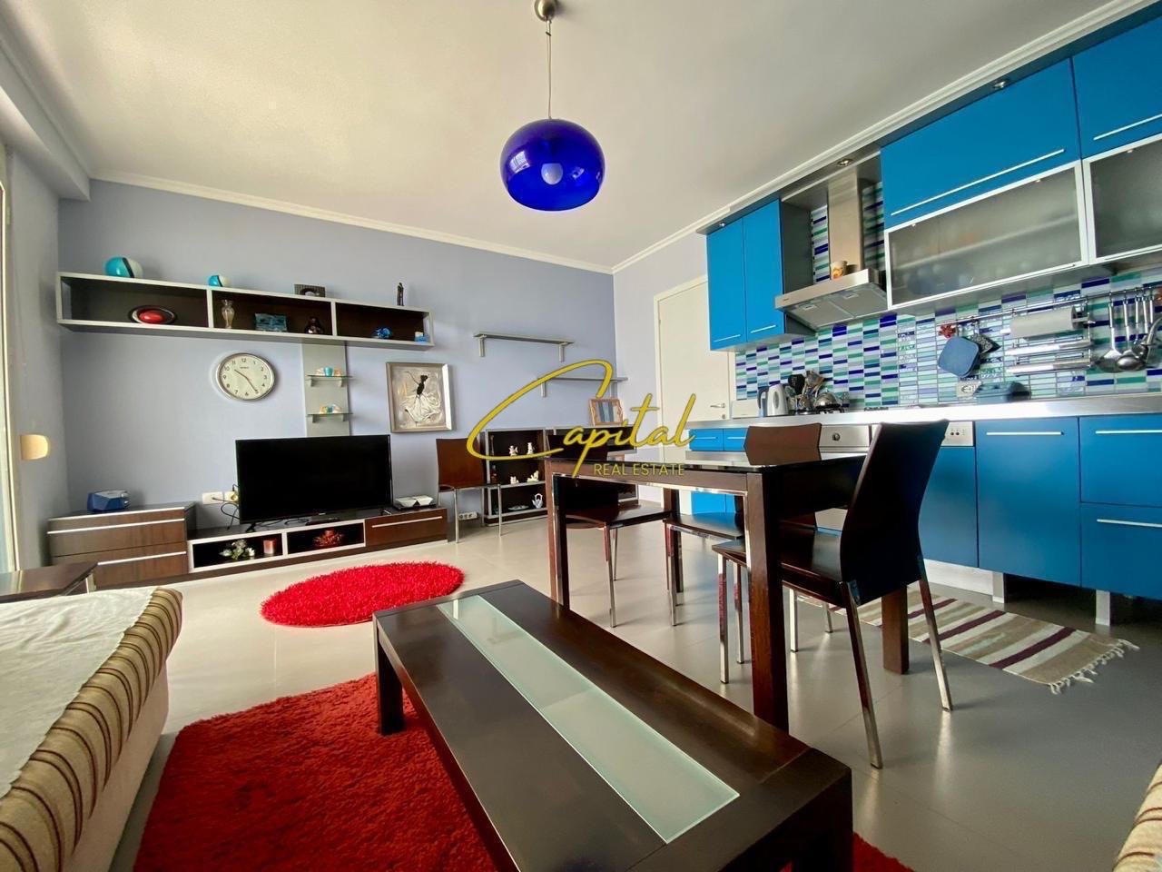 SHITET APARTAMENT 2+1 DURRES 300.000 EURO