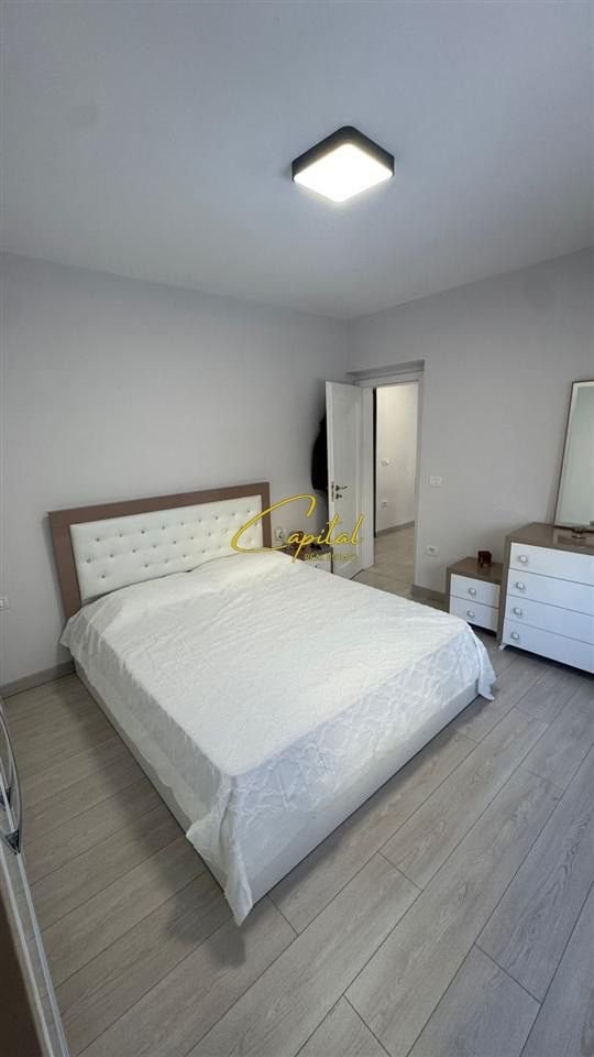 APARTAMENT ME QERA 1+1 RRUGA E ELBASANIT 65.000 LEKE