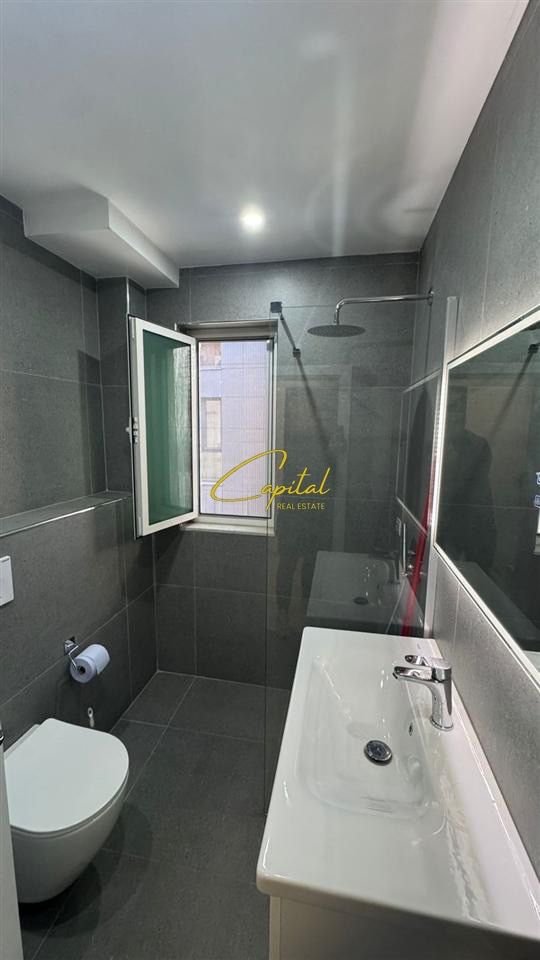 APARTAMENT ME QERA 1+1 RRUGA E ELBASANIT 65.000 LEKE