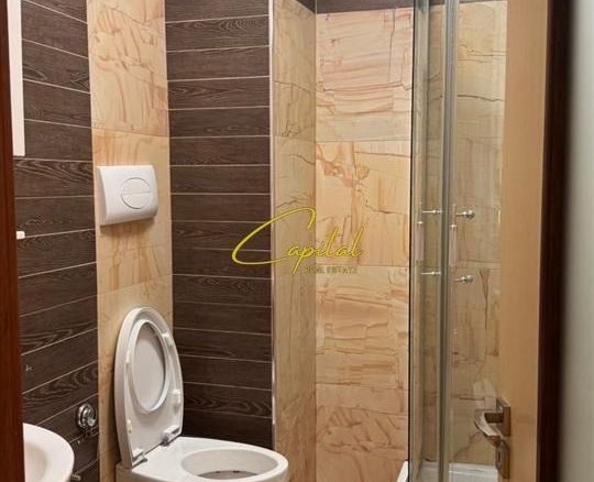 APARTAMENT ME QERA 3+1 FRESKU 65.000 LEKE
