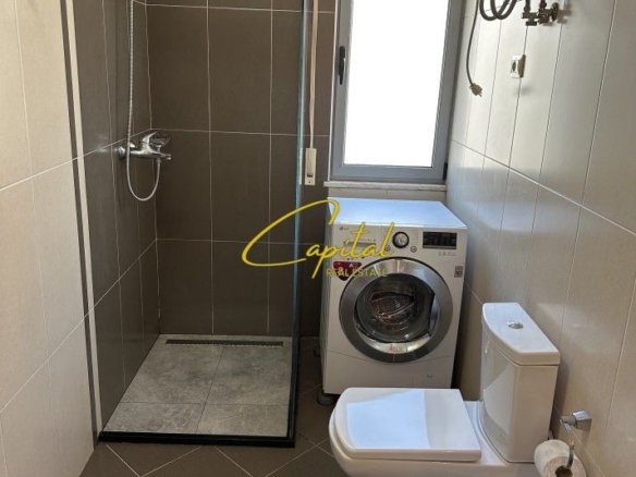 APARTAMENT ME QERA 1+1 5 MAJI 750 EURO