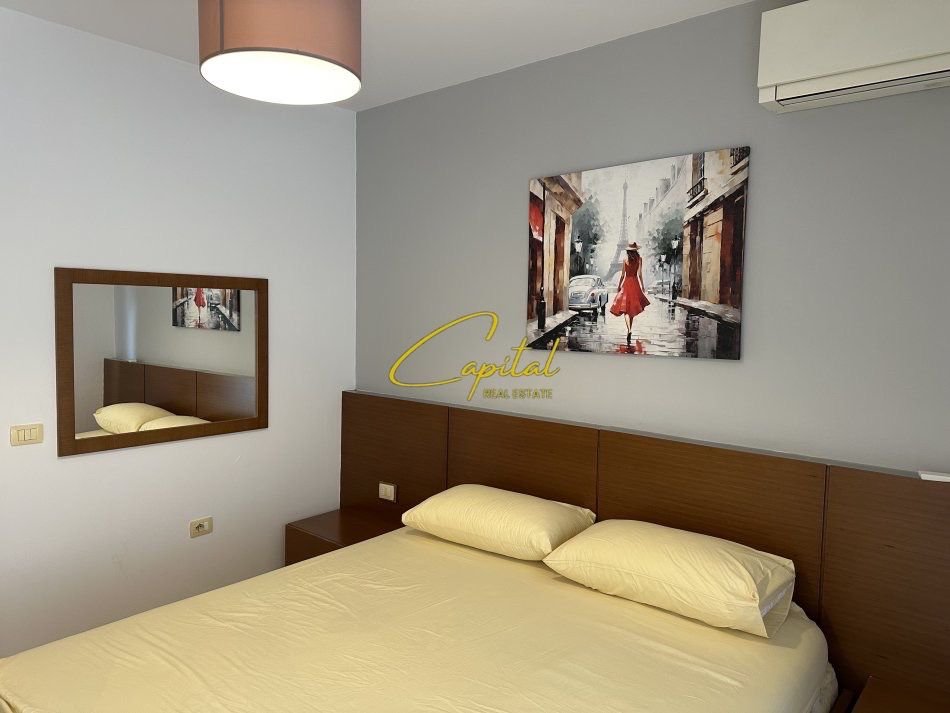 WhatsApp Image 2025-12-22 at 9.28.15 AM APARTAMENT ME QERA 1+1 5 MAJI 750 EURO