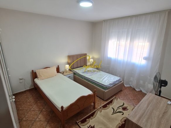 APARTAMENT ME QERA 2+1 RRUGA E ELBASANIT 55.000 LEKE
