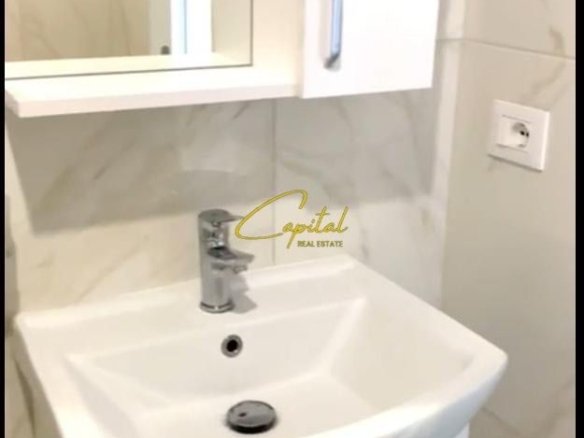 APARTAMENT ME QERA 1+1 KOMPLEKSI GOLDEN PARK 3 50.000 LEKE