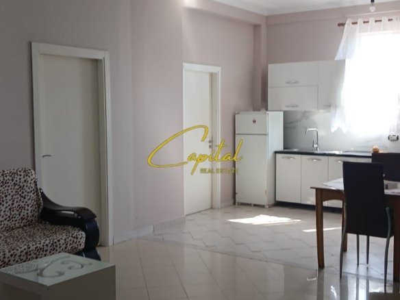 APARTAMENT ME QERA 2+1 SELITE 40.000 LEKE