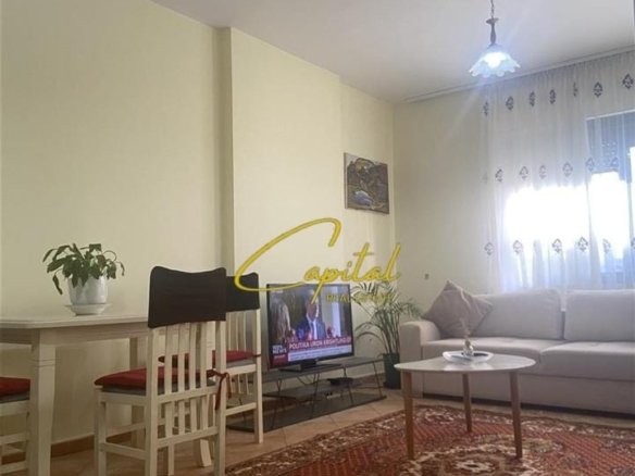 APARTAMENT ME QERA 1+1 SELVIA 50.000 LEKE
