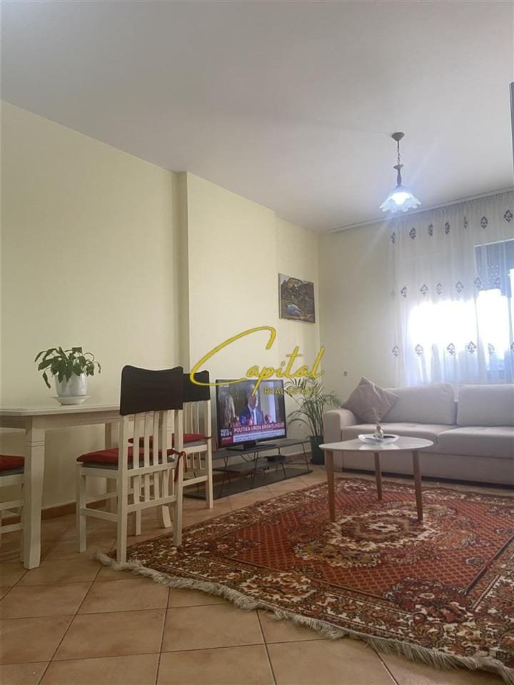 APARTAMENT ME QERA 1+1 SELVIA 50.000 LEKE