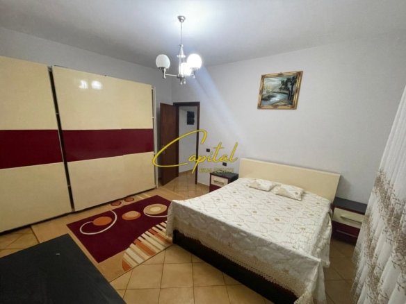 APARTAMENT ME QERA 1+1 RRUGA 5 MAJI 35.000 LEKE