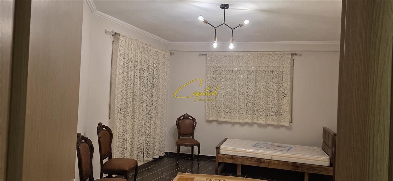 APARTAMENT ME QERA 2+1 KOMBINAT 50.000 LEKE