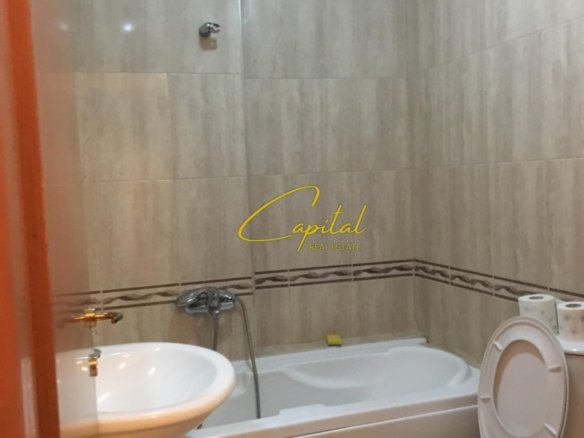APARTAMENT ME QERA 2+1+2 PAZARI I RI 900 EURO