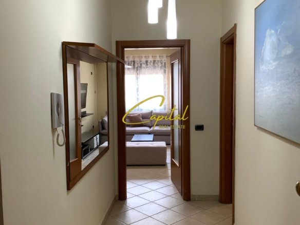 APARTAMENT ME QERA 2+1+2 PAZARI I RI 900 EURO