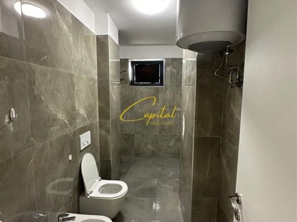 ZYRE ME QERA 90 M2 ASTIR 50.000 LEKE
