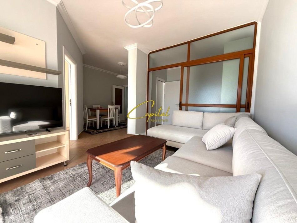 APARTAMENT ME QERA 2+1 RRUGA E KAVAJES 80.000 LEKE