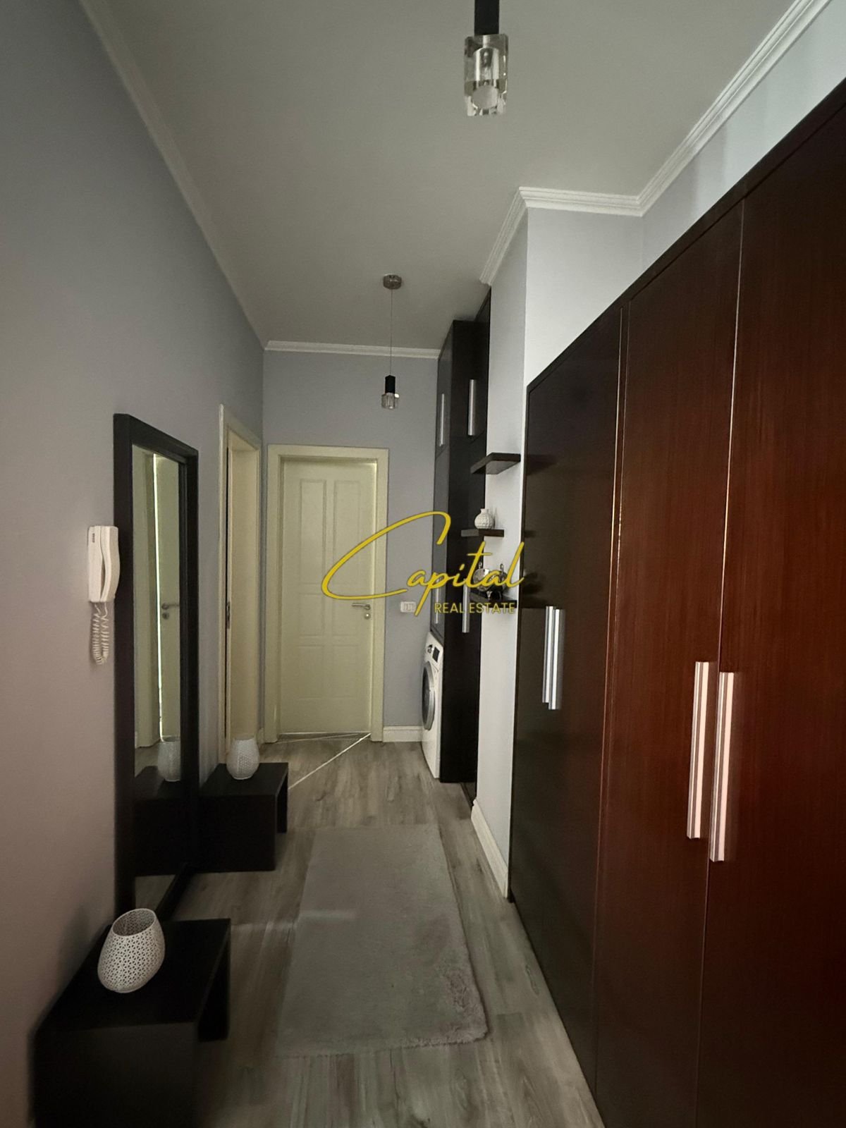 SHITET APARTAMENT 1+1 RRUGA E KAVAJES 170.000 EURO