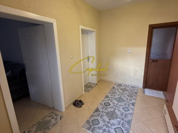 APARTAMENT ME QERA 2+1 5 MAJI 400EURO