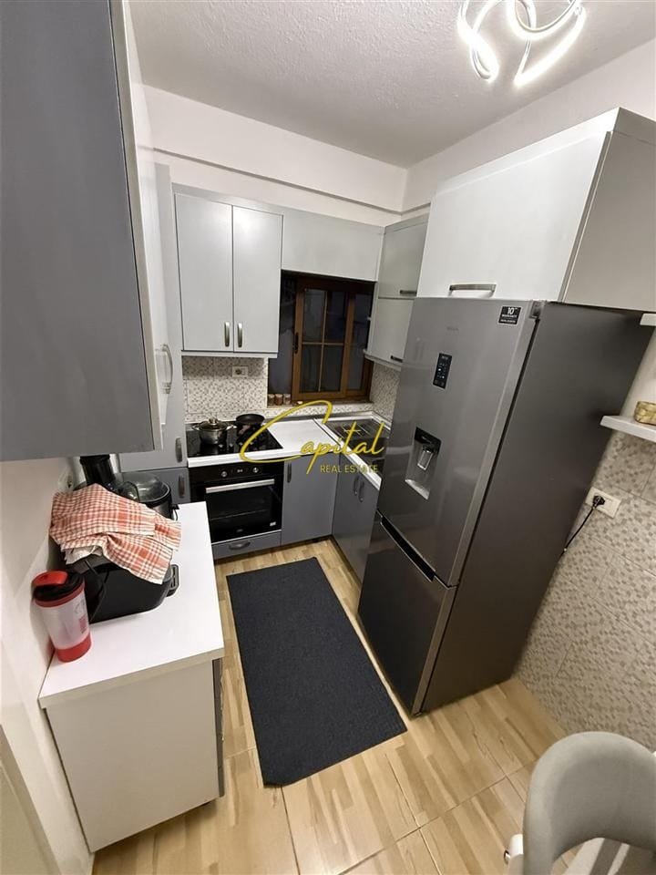 APARTAMENT ME QERA 2+1 5 MAJI 400EURO
