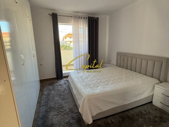 APARTAMENT ME QERA 2+1 5 MAJI 400EURO
