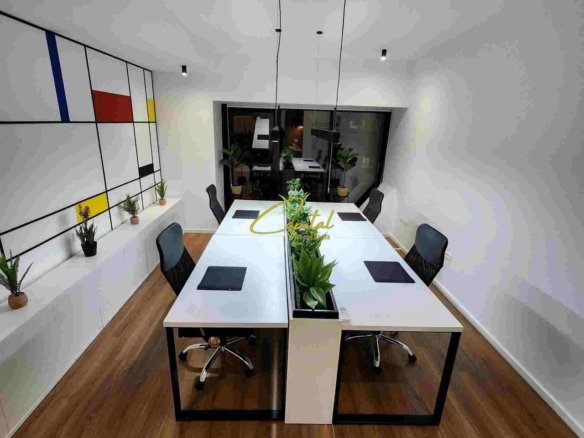 ZYRE ME QERA 66 M2 KOMPLEKSI SQUARE 21 1000 EURO
