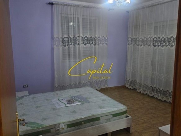 APARTAMENT ME QERA 2+1 SAUK 35.000 LEKE