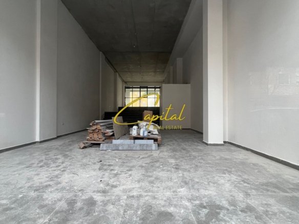 DYQAN ME QERA 125 M2 RRUGA E BARRIKADAVE 3.500 EURO