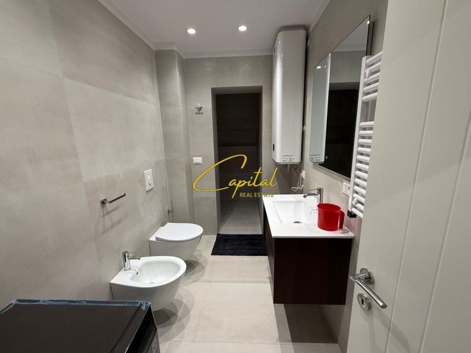 APARTAMENT ME QERA 2+1 21 DHJETORI 850 EURO