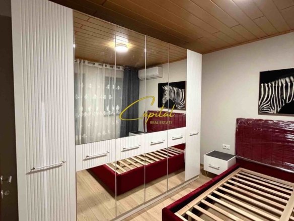 APARTAMENT ME QERA 1+1 KOMPLEKSI DELIJORGJI 60.000 LEKE