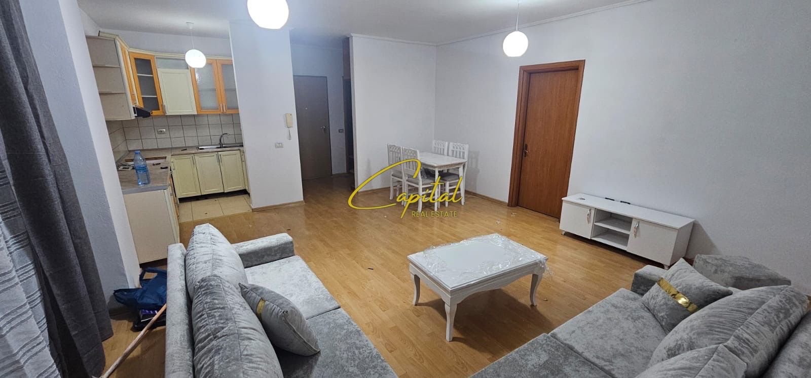 APARTAMENT ME QERA 2+1+2 YZBERISHT 50.000 LEKE