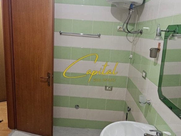 APARTAMENT ME QERA 2+1+2 YZBERISHT 50.000 LEKE