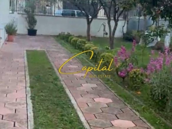 VIE PRIVATE ME QERA 505 M2 CASA ITALIA 900 EURO